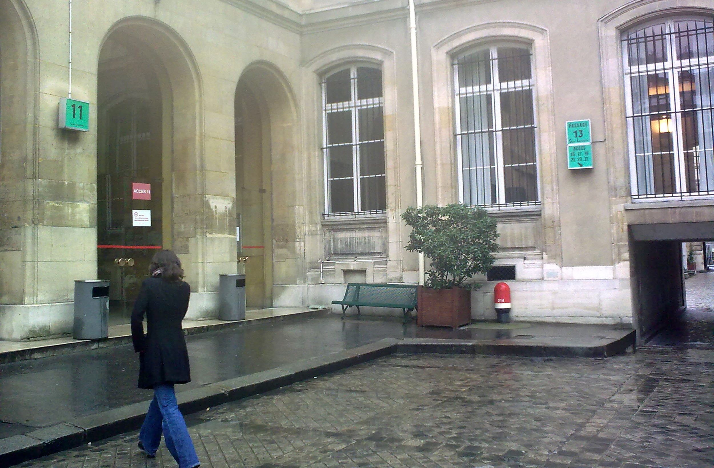 L'entrée 11 L'entrée 11